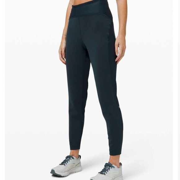 Lululemon Chase the Chill Super High-Rise Pant 28" Submarine size 4 - Picture 3 of 5